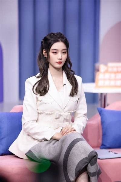 成人免费对白视频在线播放